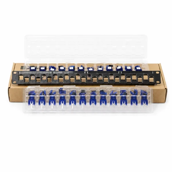 Patch panel Cat6 R&M R795456 24 cổng RJ45